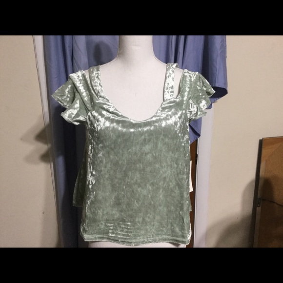 Last one ❄️ Iced mint crushed velvet top ❄️ - Picture 4 of 4